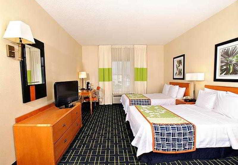 Comfort Inn & Suites Akron South Kamer foto